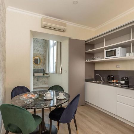 Spanish Steps Victoria Apartment Roma Esterno foto